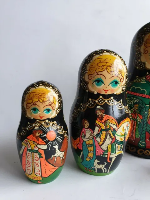 Matroschka Babuschka Puppen 5er Set Signiert Russland Vintage Mærchen Motiv 18cm 2