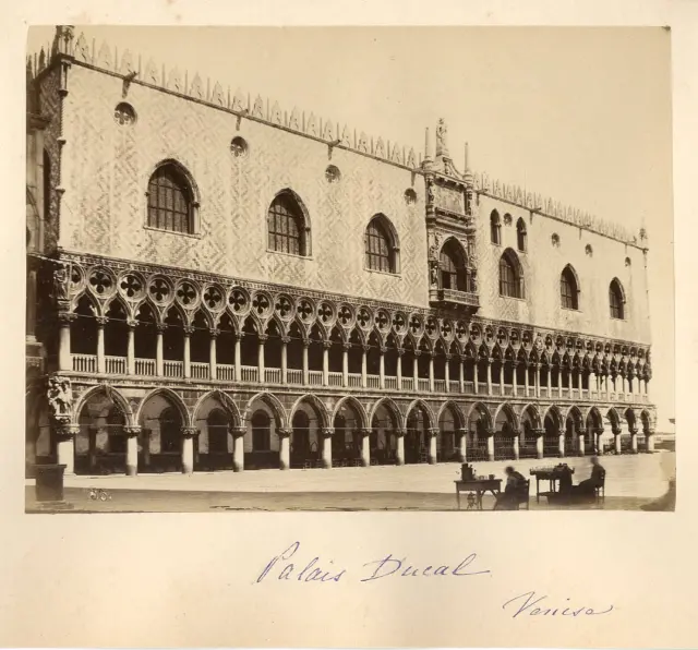 Italie, Venezia, Palazzo Ducale  Vintage albumen print.  Tirage albuminé  13