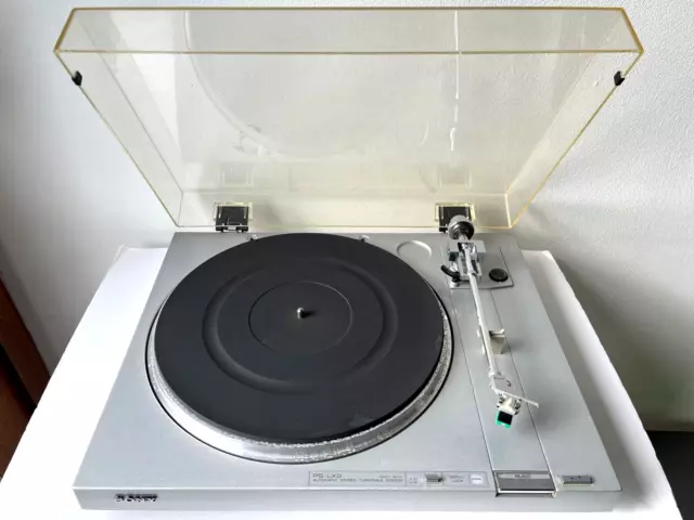 £182 Sony PS-LX2 automatic direct drive stereo turntable system record player