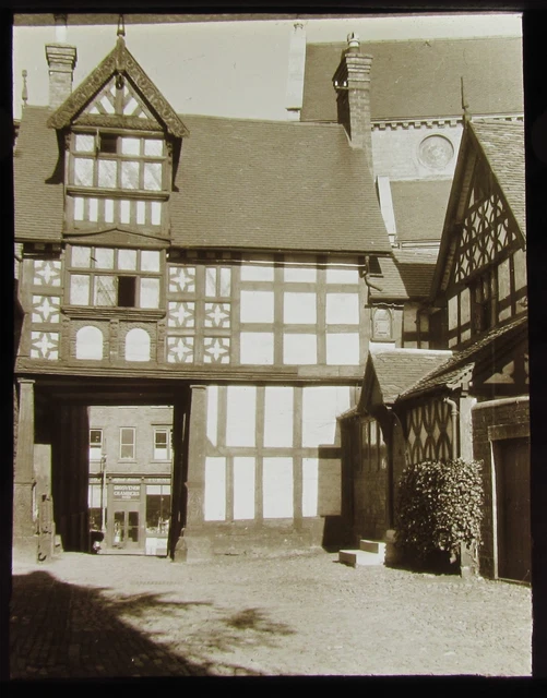 Glass Magic Lantern Slide A GATEWAY IN SHREWSBURY C1910 OLD PHOTO