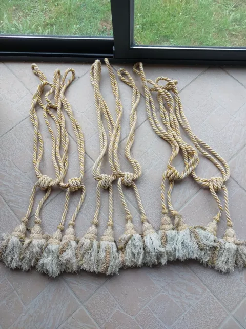 3 PAIRE D'EMBRASSES de rideaux PASSEMENTERIE ANCIENNE et POMPONS XIXe