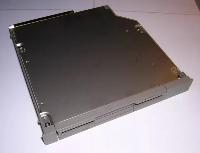 Toshiba Satellite 220 Pro 440 460 470 480 Tecra 520 530 540 Floppy Disk Drive