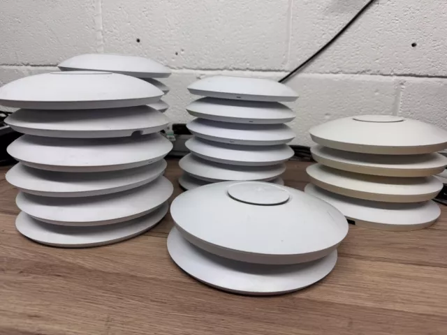 HUGE JOB LOT 22 x Ubiquiti UniFi Access Points AP-AC-Pro/AP-Pro #U1