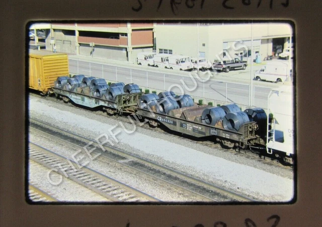 Original '87 Kodachrome Slide CR Conrail 606338 Flat Cars w/Steel Coils    38W20