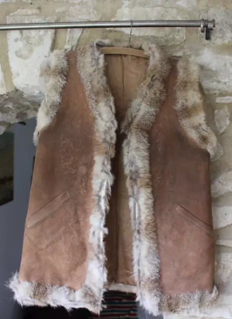 Vintage Sheepskin style chestnut color sleeveless Jacket - real fur edging S-M