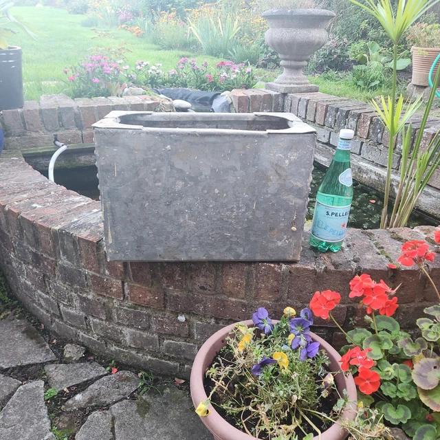 VINTAGE GARDEN GALVANISED Riveted Reclaimed Water Tank Trough Planter ...