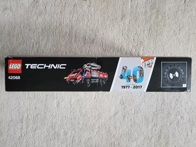 LEGO TECHNIC 42068 Flughafen-Löschfahrzeug Neu OVP Originalverpackt 3