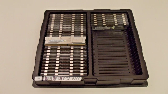 Lot of 32 SAMSUNG M395T1G60QJ4-CE68 8GB 4Rx4 DDR2 PC2-5300F 667MHz ECC FB  A-17