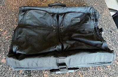 Tumi Alpha Black Bi Fold Garment Bag Business Carry On Nylon Luggage Zippers