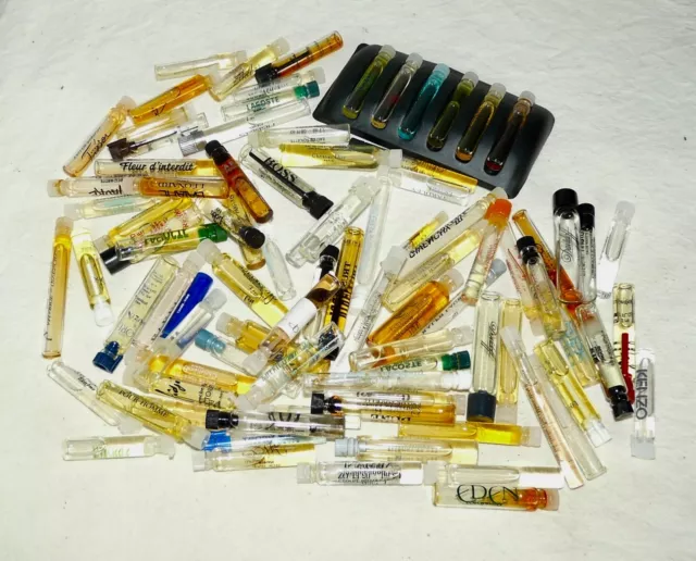 Lot de 90 TUBES de PARFUM Anciens Échantillons Miniatures Tigettes