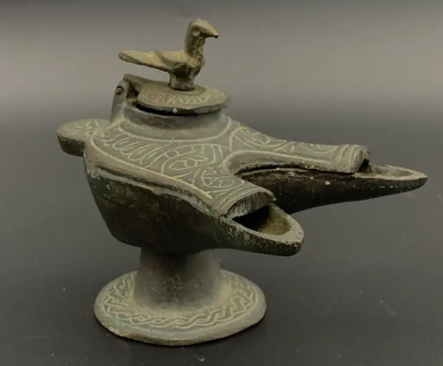 ⭐Authentic Very old Ancient Greco-Bactrian Islamic bronze Oil Lamp Islamic 12th⭐