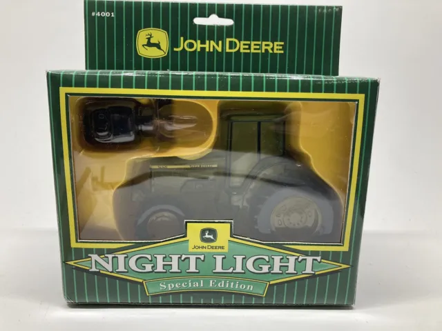 John Deere Tractor 7610 Night Light Special Edition Sealed New