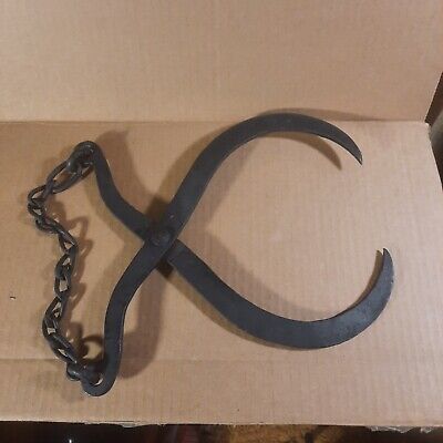 Antique Cast Iron CHAIN HANDLES ICE BLOCK TONGS HAY BALE CARRIER TOOL Black