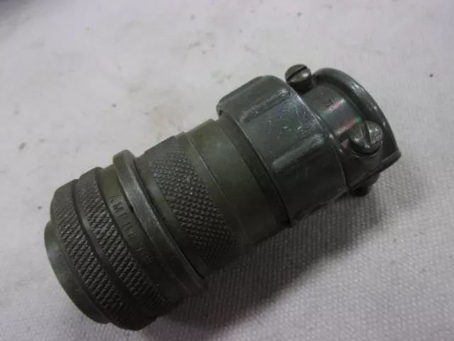 AMPHENOL MS3106A20-3P Connector 3 Pin Round Cable Outlet Military Vtg Plug Wire