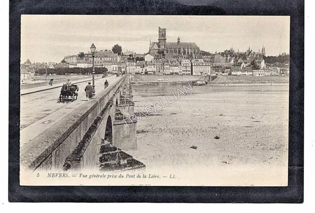 cpa 58 NEVERS - Vue générale prise du Pont de la Loire