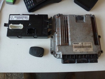 Plug&Play/VIRGIN TRAFIC VIVARO 2.0 DCi 0281014208