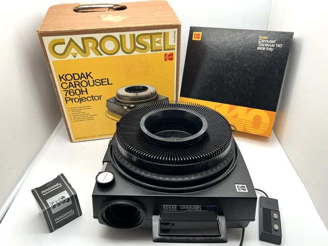 Proyector de extensión vintage Kodak Carousel 760H 35 mm con caja/control remoto/bandeja/lentes VIDEO