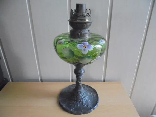 Magnifique Lampe à pétrole art nouveau émaillée & facettes pied feuille de chêne