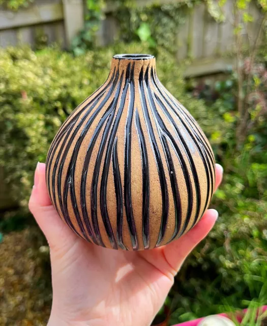 Retro Striped Pottery Bud Vase