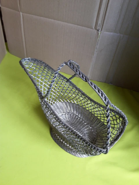 Porte-bouteille de vin en métal argenté tressé années 1970