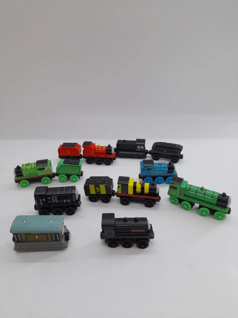 THOMAS THE TANK Engine & Friends Assortment Bundle Vintage Trains UK £ ...