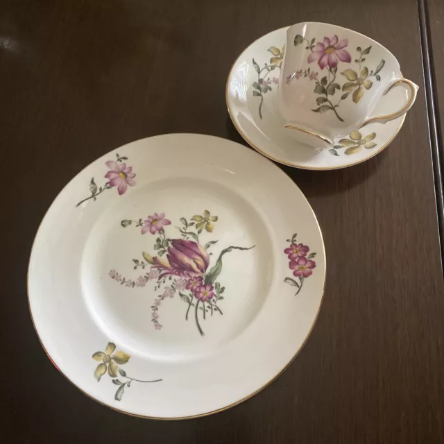 3Pc CROWN STAFFORDSHIRE White Purple Pink W/ Gold Rim Bone China LUNCHEON SET 2