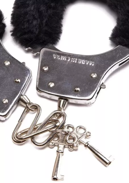 Ann Summers Black Faux Fur Handcuffs 3