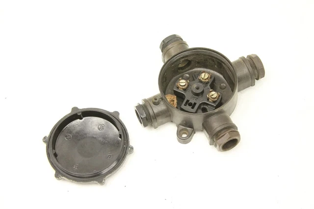 HAGER VE312DN Répartiteur AP 3x12TE KST IP65