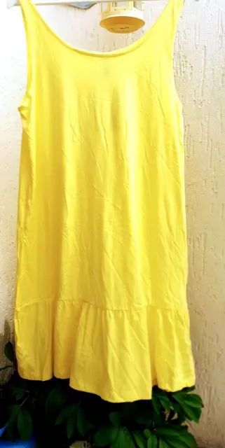 !!! Neu !!! Süsses Midi Kleid Zitronen Gelb Gr. M !! Strand !! Party !! Volant!