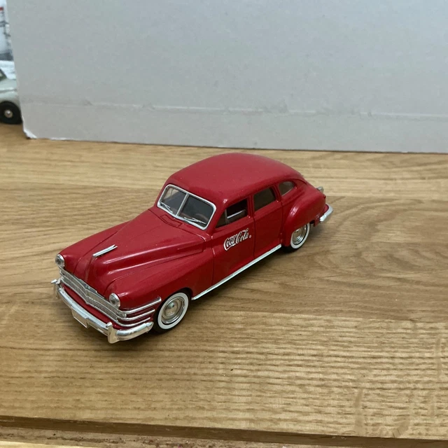 Solido 1/43 Chrysler Windsor Coca Cola Rouge - LL1591 9600 - Occasion