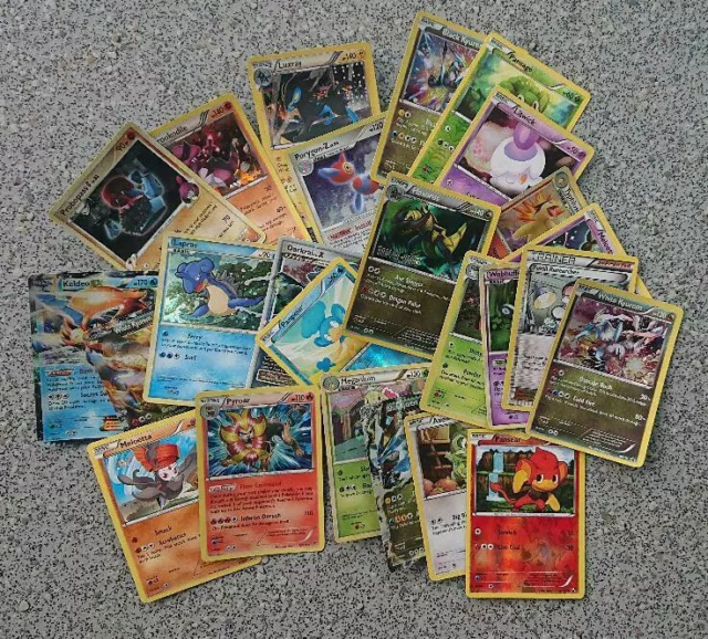 POKEMON TCG - Holographic & Promotional Cards Random Assortment (10)