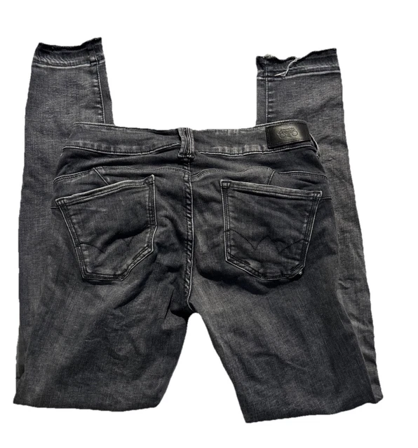 Jean Court, en Denim pour Homme en Noir | Alexander McQueen FR Jean Court, en Denim pour Homme en Noir | Alexander McQueen FR