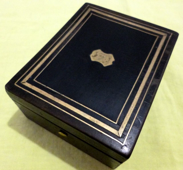 XIXE ANCIENNE PETITE boite en bois noirci Napoléon III, à restaurer EUR