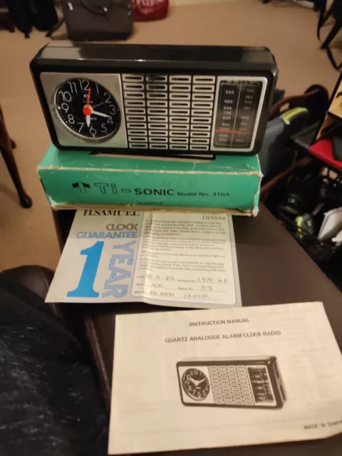 Vintage Ti - Sonic Quartz Analogue Alarm Clock Radio Model 315A