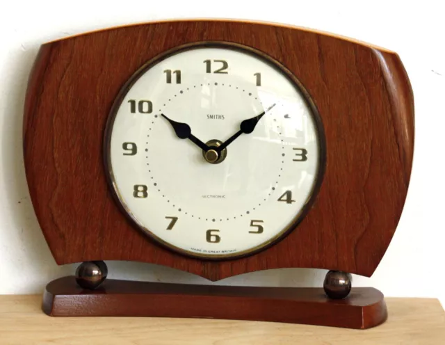 VINTAGE 22cm Smiths Mantel Clock - Wooden Retro Antique Mid Century Desk Gift