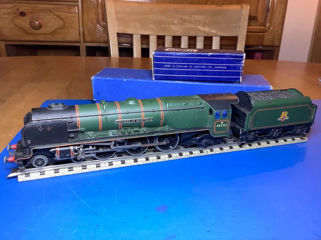 Hornby Dublo 3 Rail EDL12 BR 4-6-2 Duchess of Montrose Serviced /Remaged Boxed