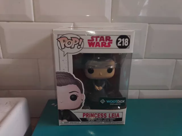 1009232 Figurine funko Pop Star wars 218 wootbox exclusive princess leia