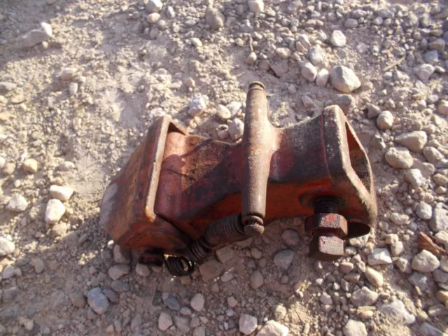 Allis Chalmers AC D17 45 WD tractor snap coupler hitch rockshaft LATE MODEL hand Allis Chalmers AC D17 45 WD tractor snap coupler hitch rockshaft LATE MODEL hand
