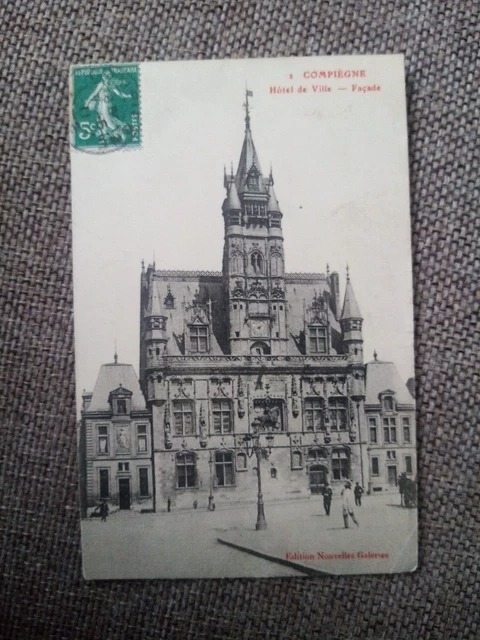 Cpa Morienval  Hôtel De Ville