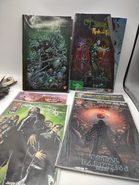 The Darkness Top Cow Comic Book Lot of 4 Universe, 2 Big Book?? #E