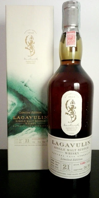 SCOTCH WHISKY LAGAVULIN 21 YO, 1991/2012, 52% Vol, One of 2772 Bottles ...