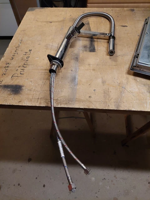 Gastroarmatur mit flexiblem Auslauf, neu