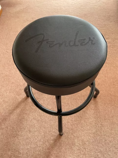 Fender Barhocker/Stuhl mit Logo Schwarz - Perfekt für Musiker, Gitarre, Party