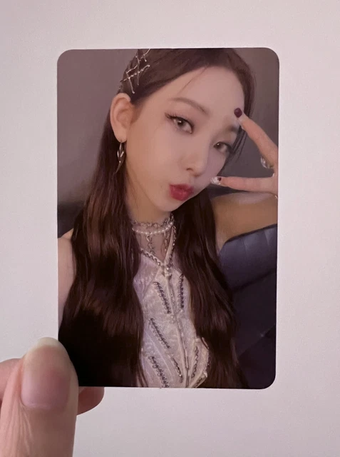 AESPA KARINA OFFICIAL Savage Photocard Synk Dive Version, Noot Noot