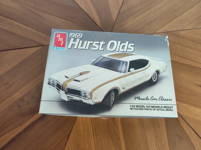 AMT/ERTL MODEL 1969 HURST OLDS Modellbausatz 1:25 EUR 40,00 - PicClick DE