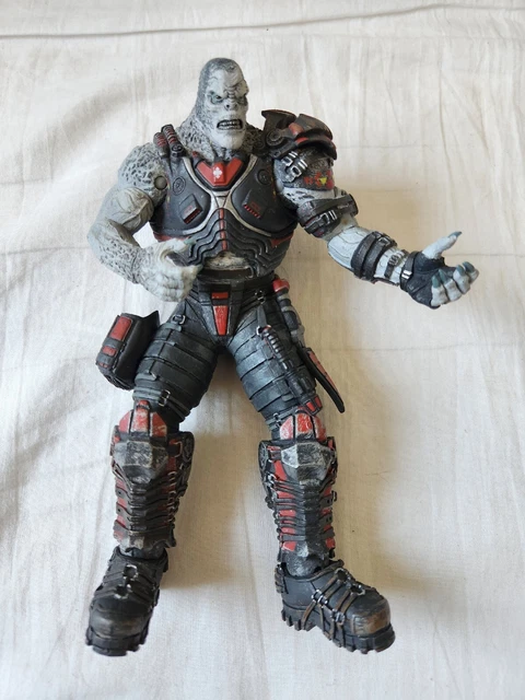 NECA Gears Of War Series 1 - Action Figure Locust Drone, Collezionabile