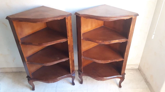 angoliere in legno