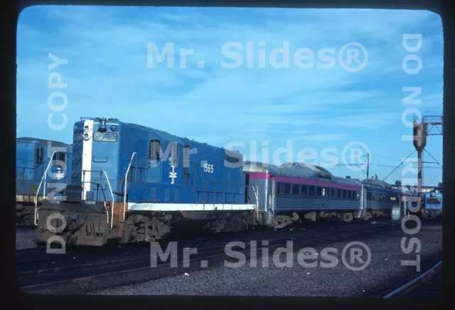 Original Slide B&M Boston & Maine Clean GP7 1565 W/MBTA RDCs Somerville MA 1979
