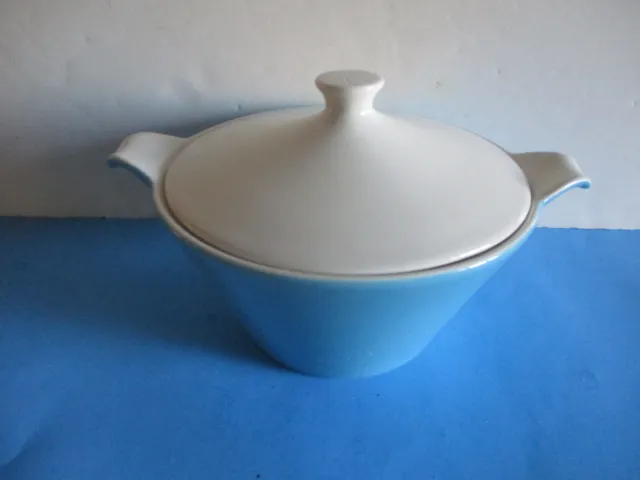 Vtg Art Deco Ceramic Oven Casserole Dish W/Lid Turquoise & White W/2 Handles Vgc