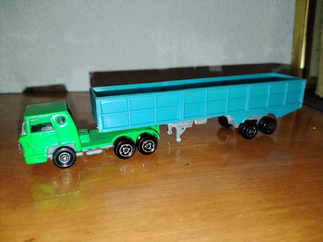 MAJORETTE BERNARD CAMION remorque porte bateau 21502 EUR 2,50 - DE